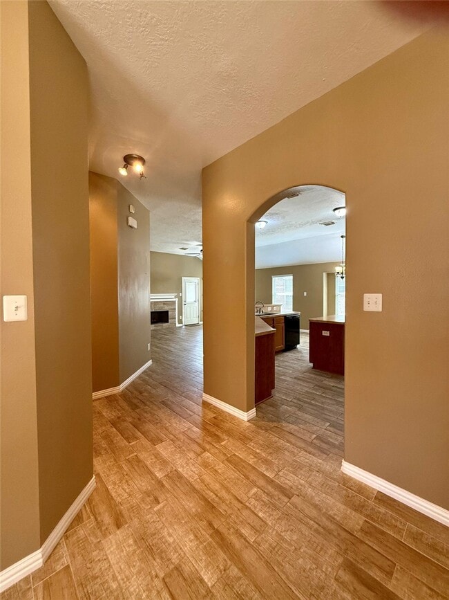 Photo - 10022 Driftwood Park Dr