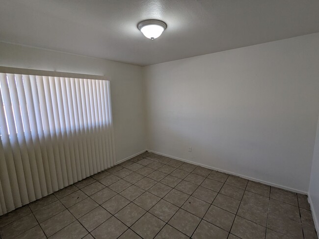 Photo - 150 Unit 152