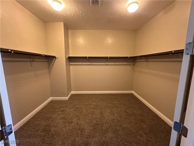 Photo - 7878 Langara Ave