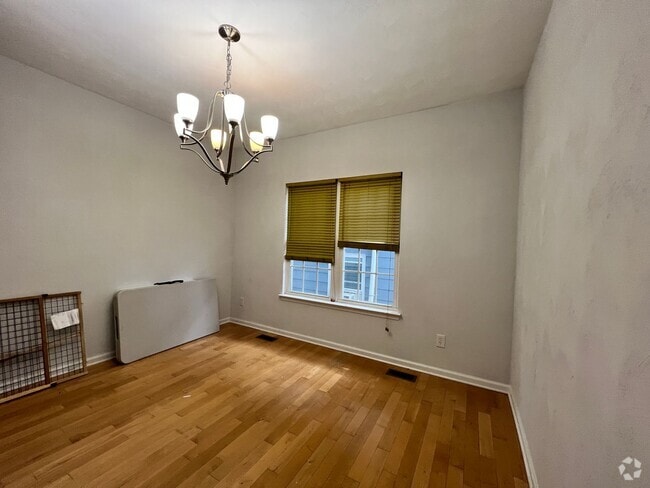 Building Photo - 4 bedroom home in Oceanview, Norfolk