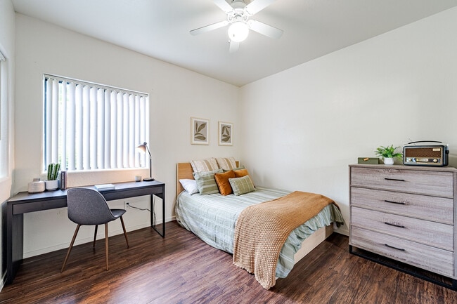 Clear-Creek-Village-Apartments-POI-20