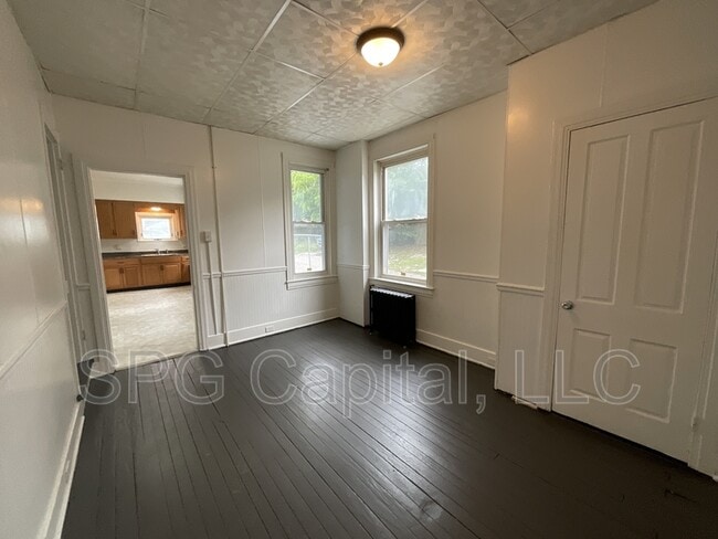 Photo - 120 S Hartley St
