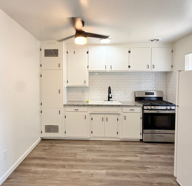 Photo - 4431 Finney Rd Unit 1