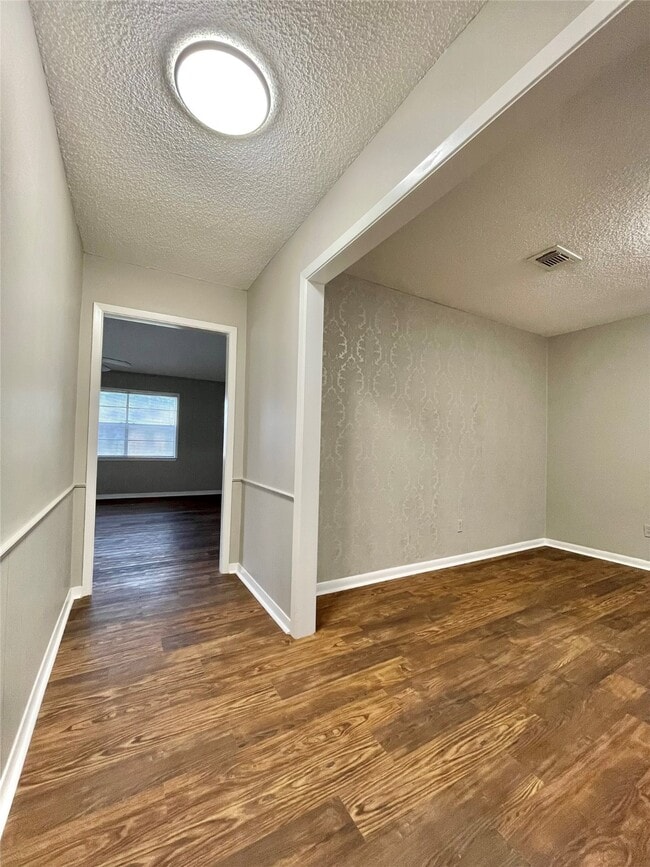 Photo - 1864 Acacia Cir