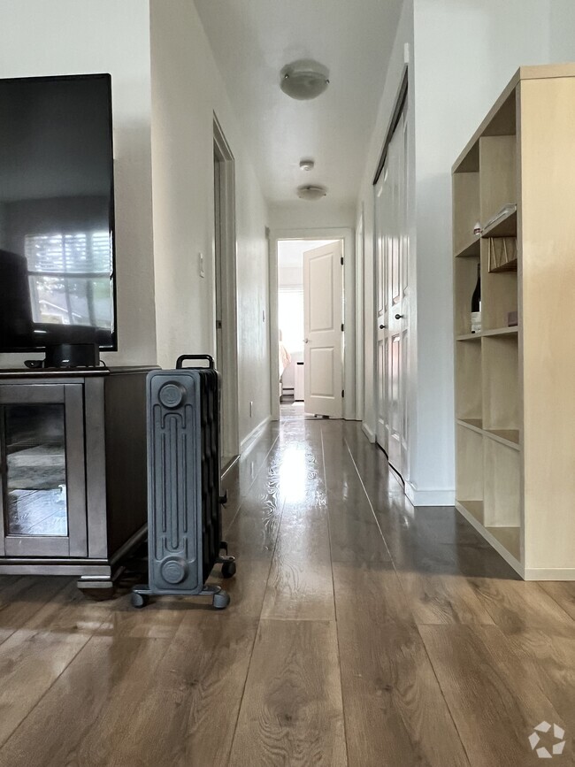 Building Photo - 15415 35th Ave W Unit E205 Rental
