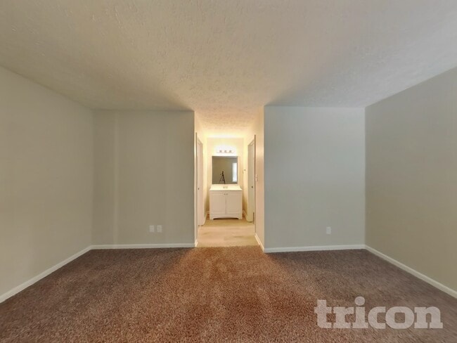 Photo - 6907 Tartan Ct