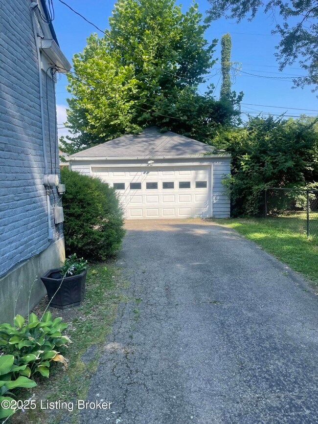 Photo - 4313 Alicent Rd House