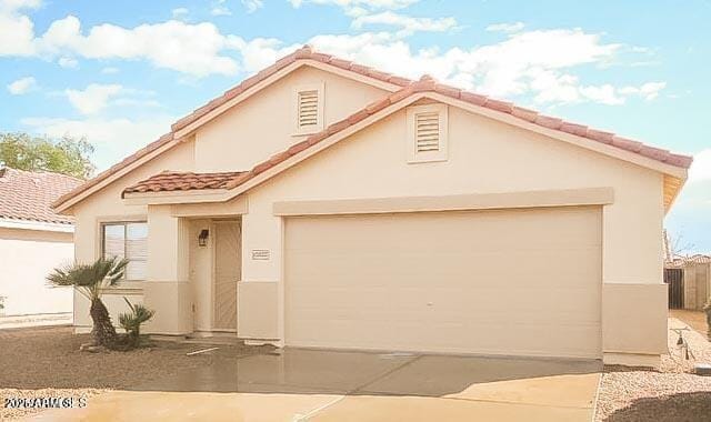 Building Photo - 10533 W Louise Dr Rental