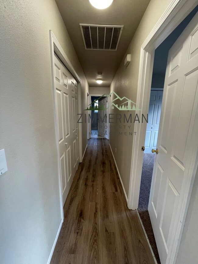 Photo - Cute 3-bedroom Home In Springfield