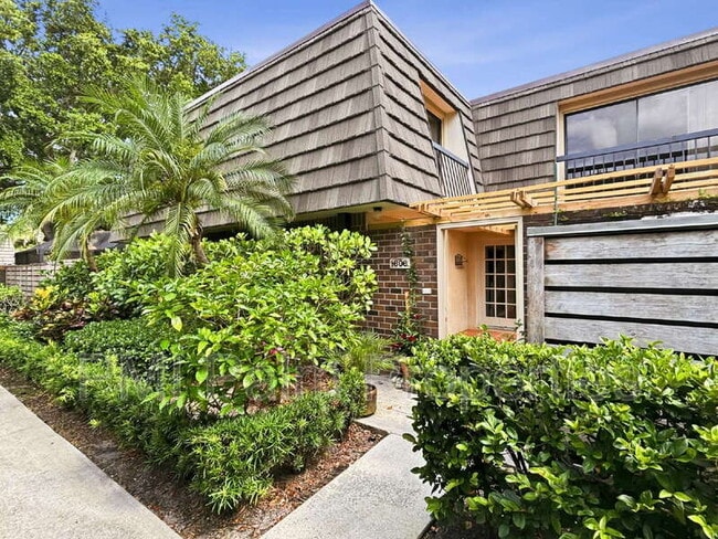 Building Photo - 1608 16th Terrace