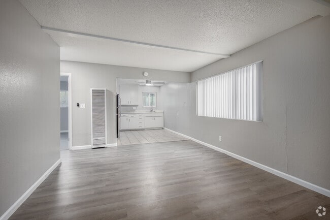 2BR, 1BA - 900SF - Living Room - Pennsylvania Place