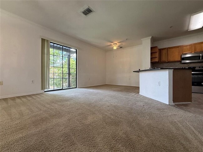 Photo - 6121 Metrowest Blvd