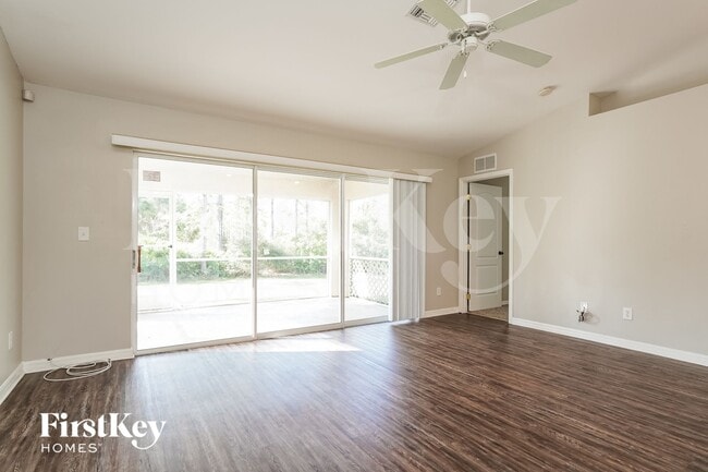 Photo - 3419 53rd St W