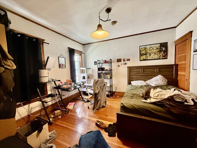 Photo - 151 Elm St Apartments Unit 1