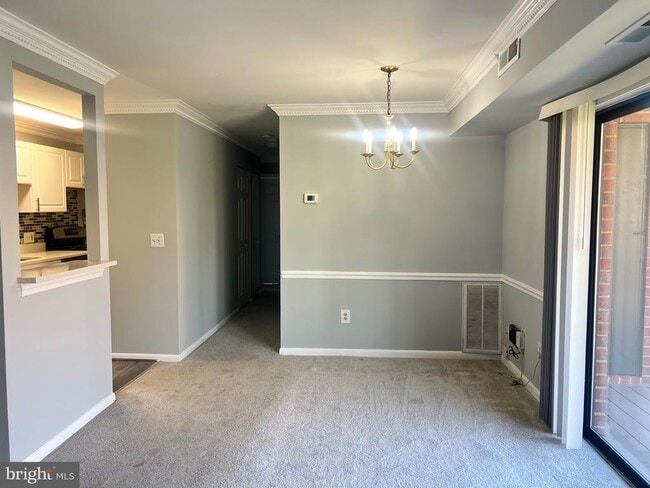 Photo - 7368 Lee Hwy Unit 68/104