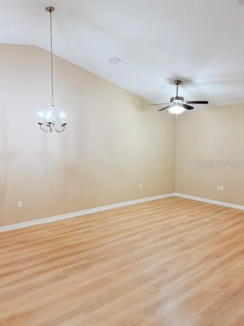 Photo - 113 Brunswick Ln