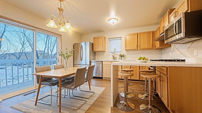 Photo - 126 Thomson Ln