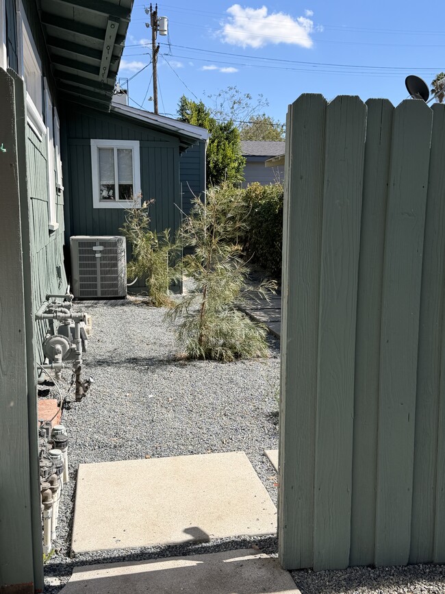 Photo - 126 Franklin Ct