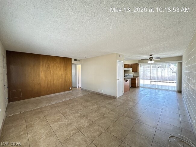 Photo - 1031 E Hacienda Ave