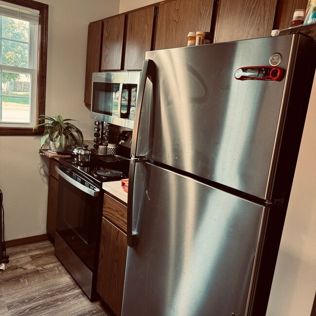 6740 Appleridge Cir Unit 1