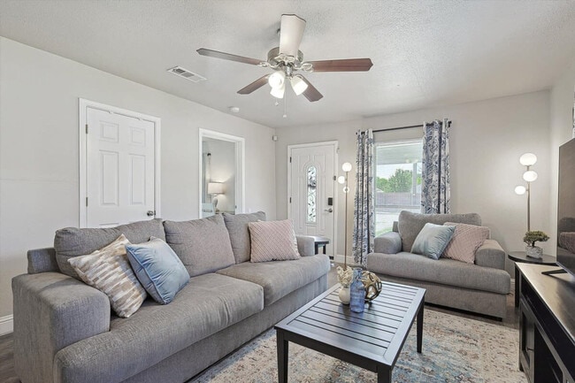 Photo - 1107 Jefferson St Unidad ID1019596P