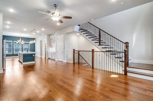 Photo - 8218 Laflin Ln