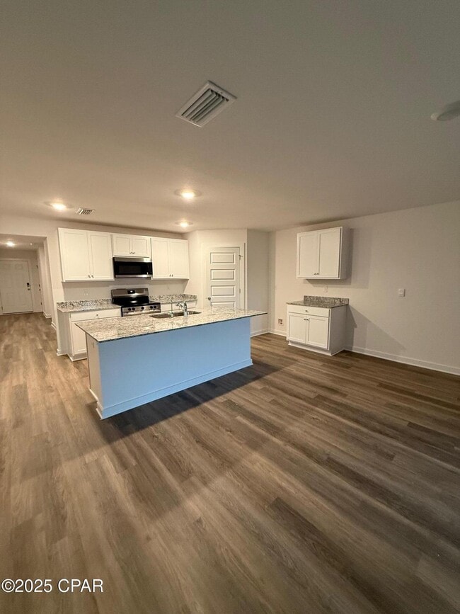 Photo - 135 Dockside Rd