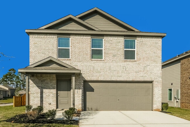 Building Photo - 15298 Abella Dr