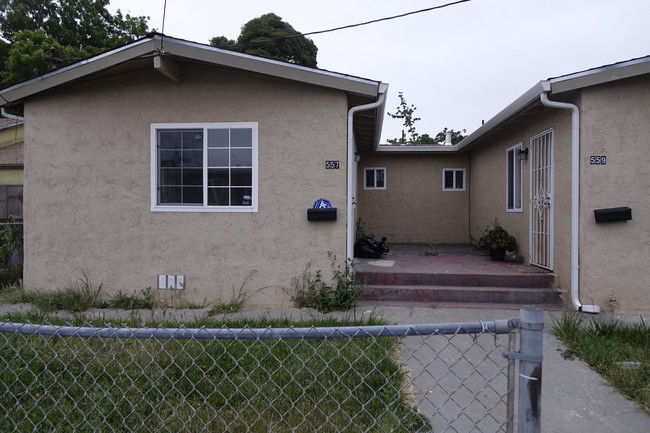 Photo - 557 Silver Ave Townhome