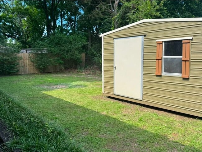 Photo - Move-In Ready 3BR Rental in Convenient Starkville Location