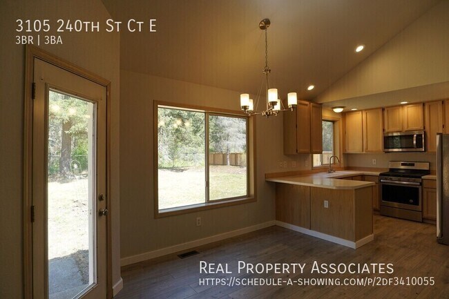 Photo - 3105 240th St Ct E House