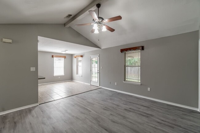 Photo - 3705 Price Cir