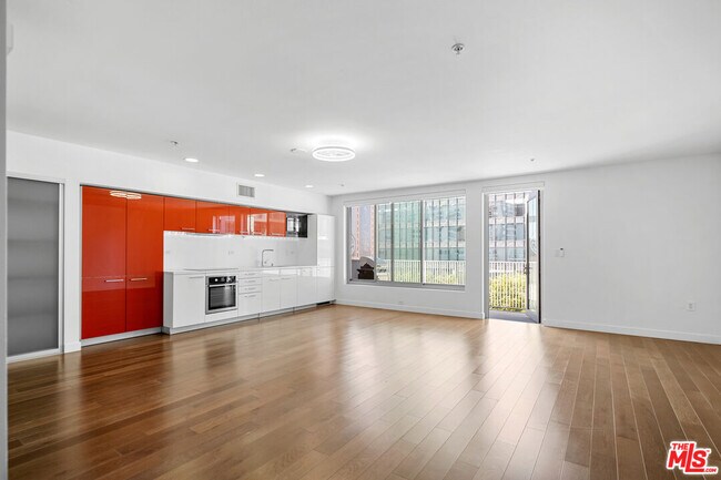 Photo - 901 Flower St Unit 703