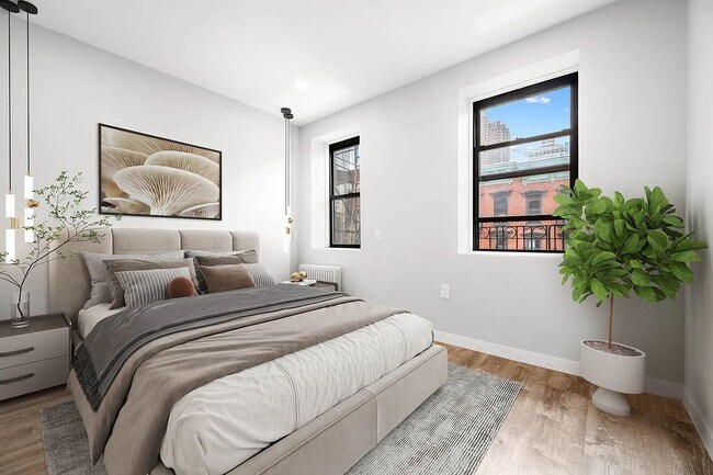 Building Photo - 437 W 46th St Rental