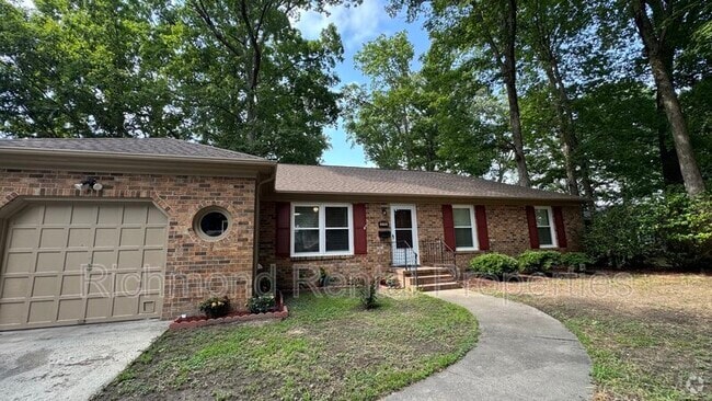 Building Photo - 229 Shadywood Dr Rental