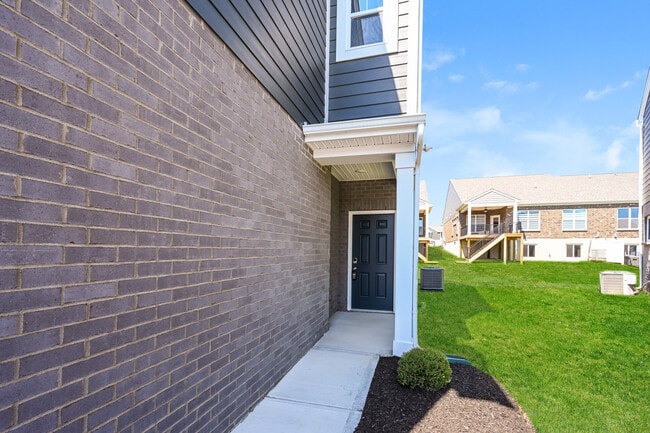 Photo - 4930 Pebble Ct