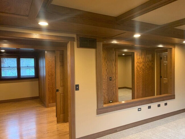 Photo - 159 Linden Ave