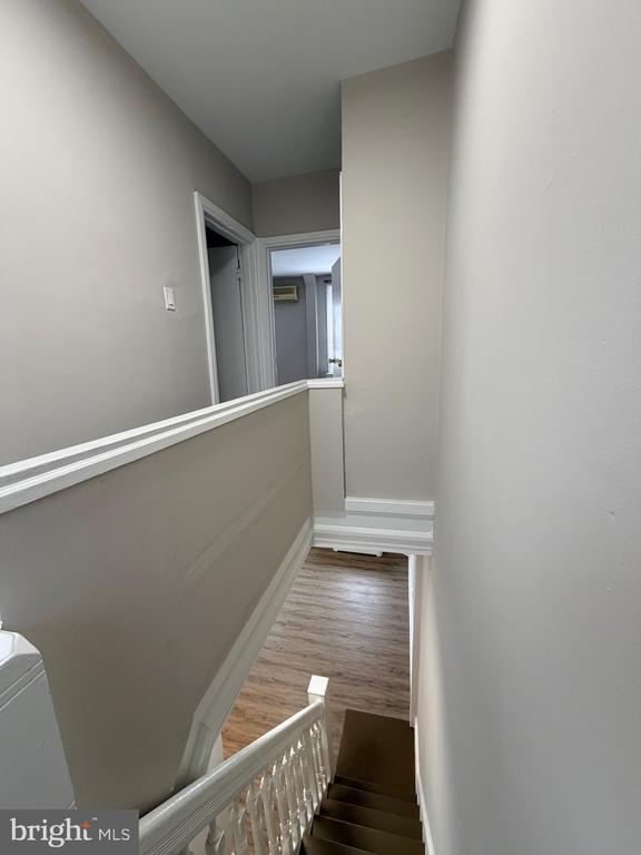 Photo - 2917 W Girard Ave