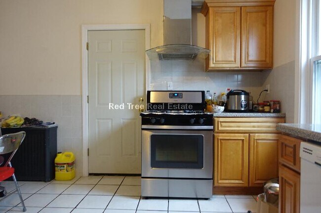 Photo - 9 Mulford St