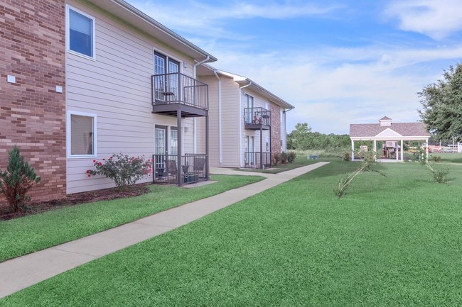 Photo - Ashdown Apartments