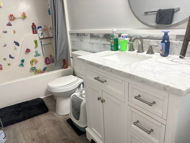 Photo - 1881 Club Dr