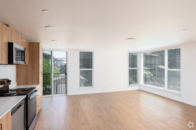 2BD, 1BA - 476-920SF
