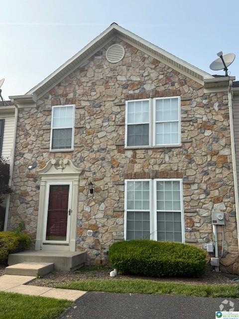 Building Photo - 4395 Apple Blossom Dr Rental