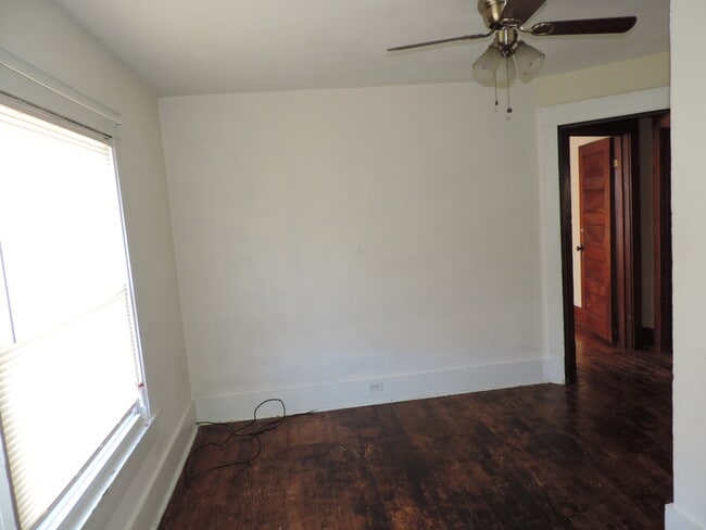 Photo - 108 S College St Unit B