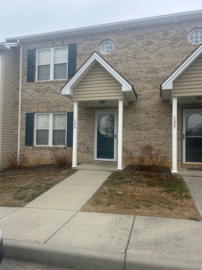 Photo - 125 Joyce Dr