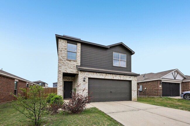 Photo - 1927 Churchill Downs Dr