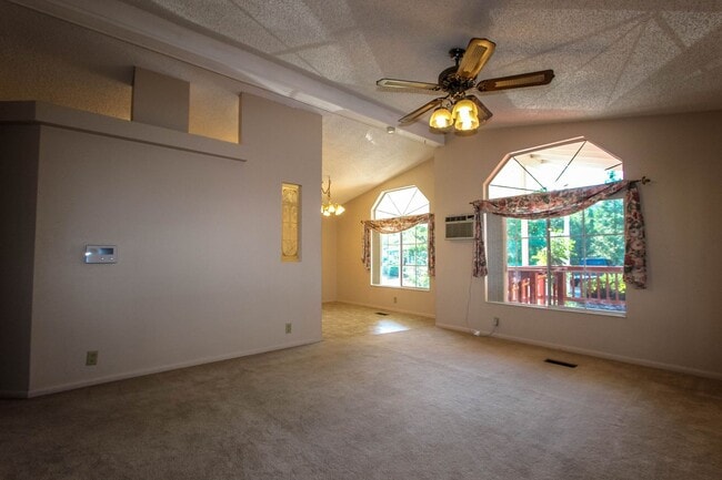 Photo - 2851 Smoke Tree Ln