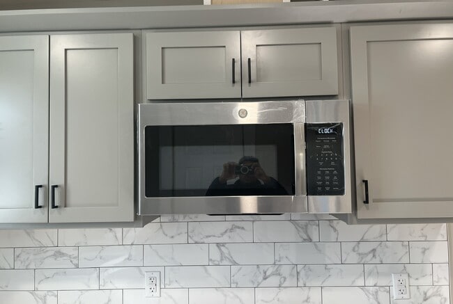 Photo - 1234 S Champion Ave