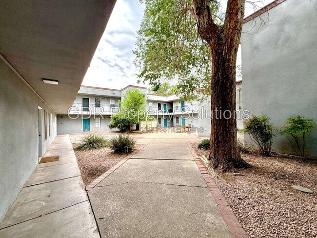 Photo - 401 14th St NW Unit 8