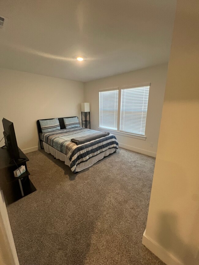 Photo - 258 Fawn Ridge Dr